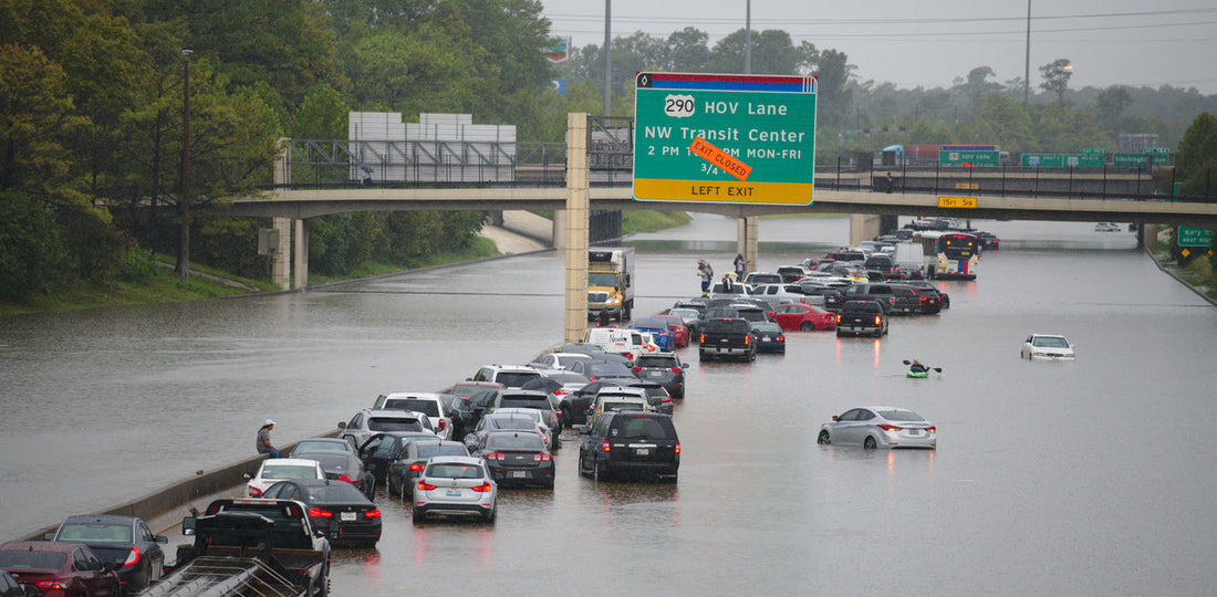 10 Emergency Preparedness Essentials for your Vehicle